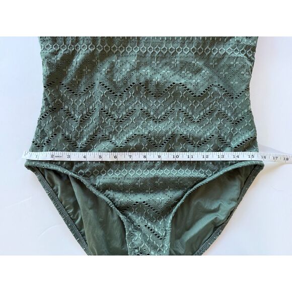NWT La Blanca Women's Salt Eyelet One-Piece Swimsuit in Olive Green Size 12 - Picture 12 of 12